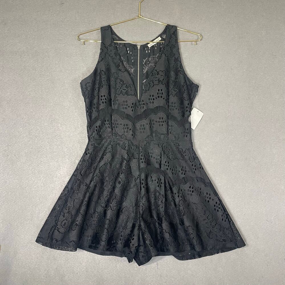 Charlotte Russe Black Lace Romper Womens Small Sleeveless V Neck Fit Flare